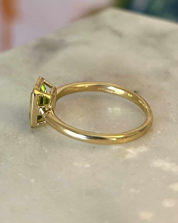 Peridot Gem Luxe Ring